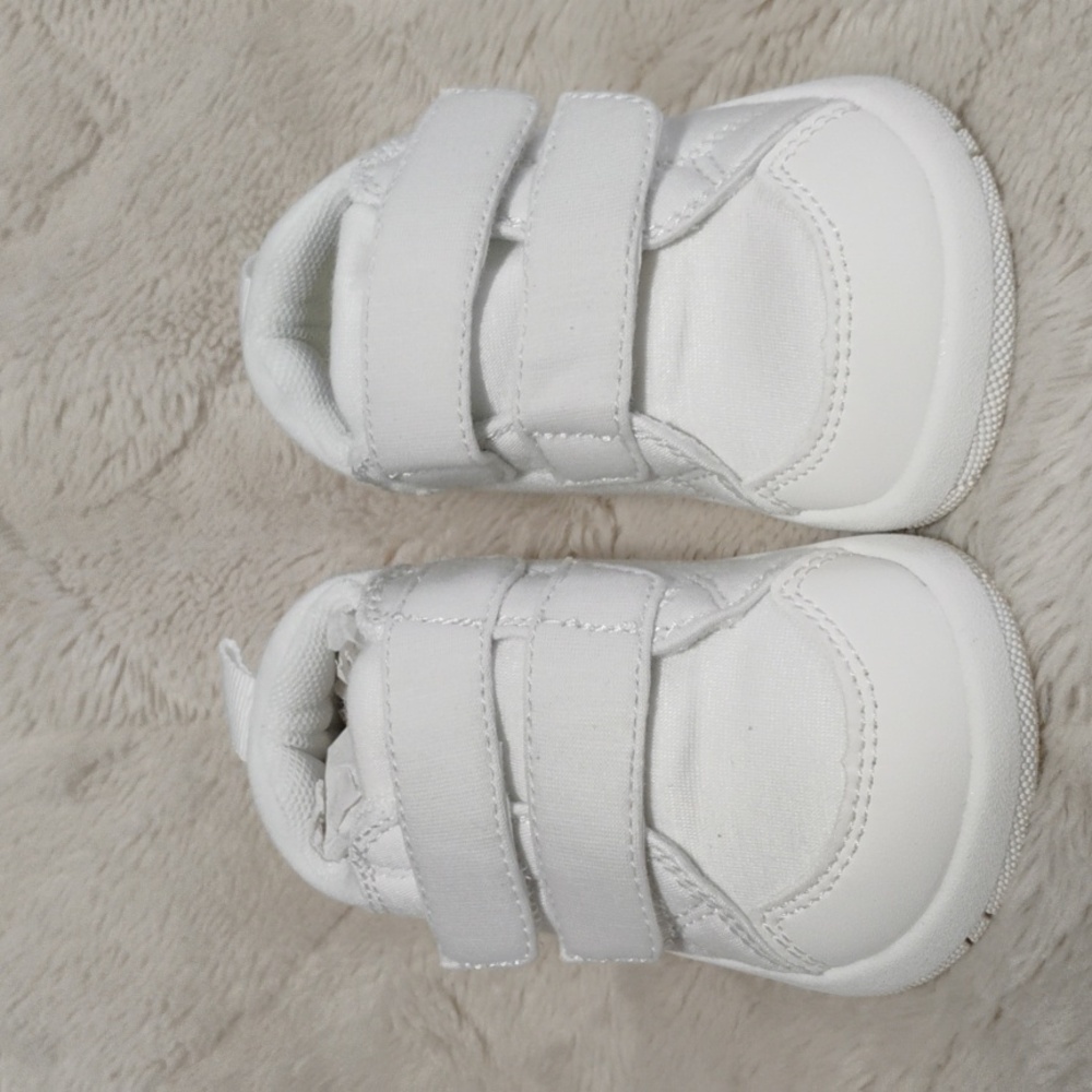 Wide Toe Box Toddler Shoes